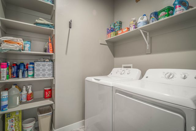 3362 W 2500 N, Clinton, UT 84015