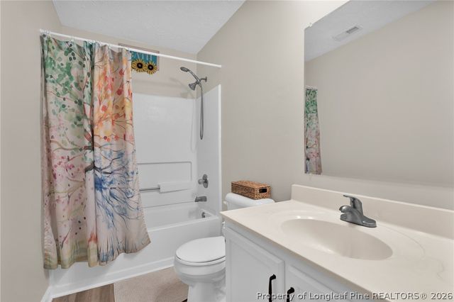 6872 Big Wood Road, Fayetteville, NC 28314