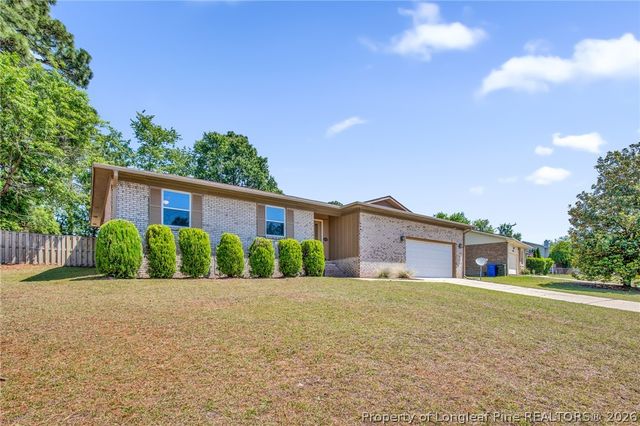 6872 Big Wood Road, Fayetteville, NC 28314