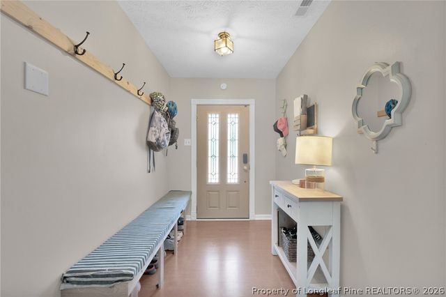 6872 Big Wood Road, Fayetteville, NC 28314