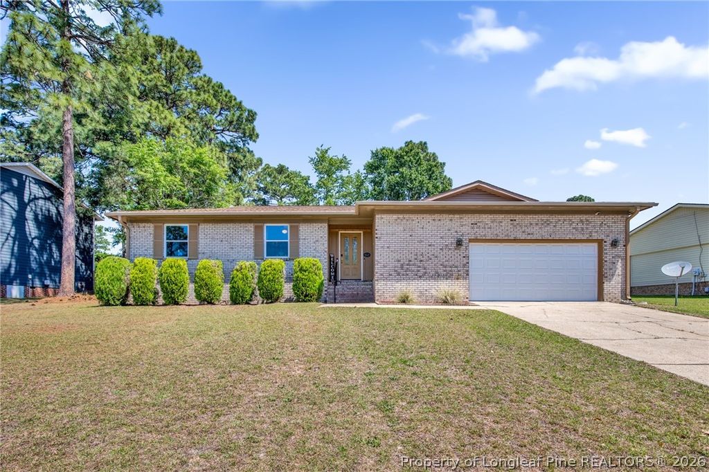 6872 Big Wood Road, Fayetteville, NC 28314