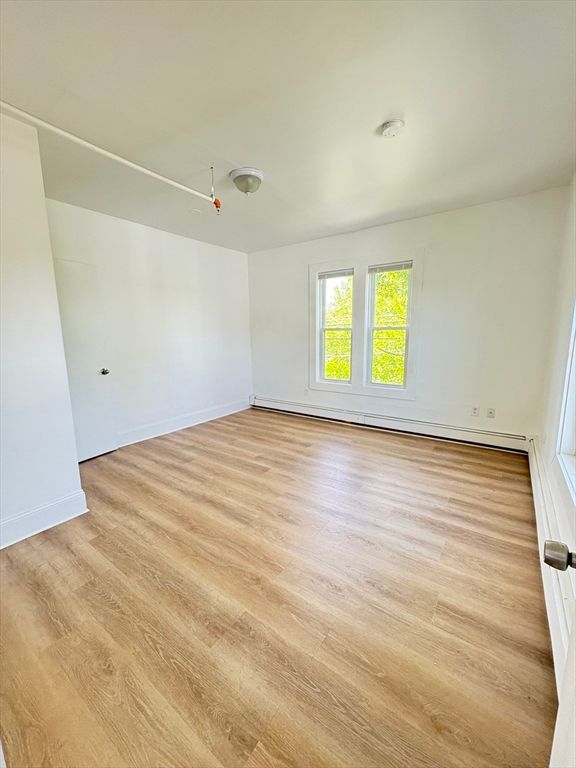 135 Chestnut St 3, Lynn, MA 01902