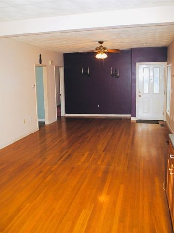 40 Wright Street, Stoneham, MA 02180