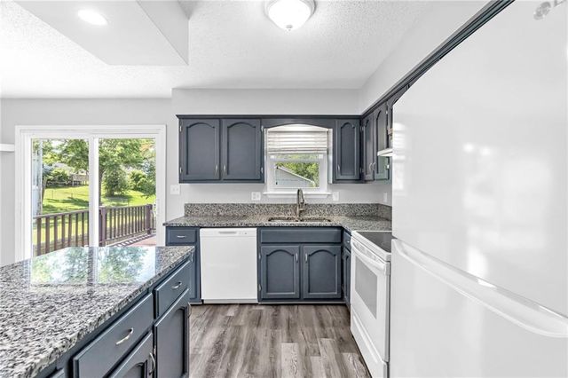 4012 S Marshall Drive, Independence, MO 64055