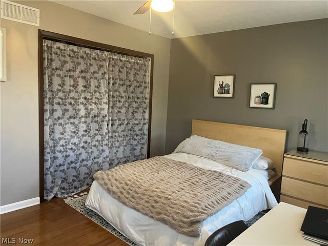 5553 Windrush Court, Parma, OH 44134