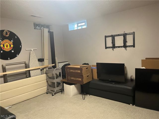 5553 Windrush Court, Parma, OH 44134