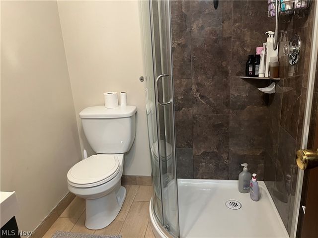 5553 Windrush Court, Parma, OH 44134