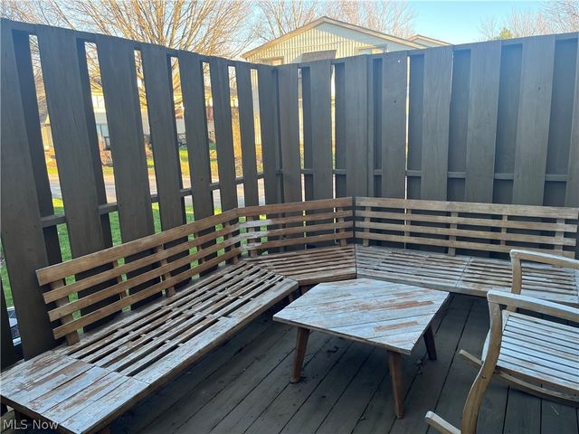 5553 Windrush Court, Parma, OH 44134