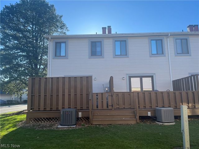 5553 Windrush Court, Parma, OH 44134