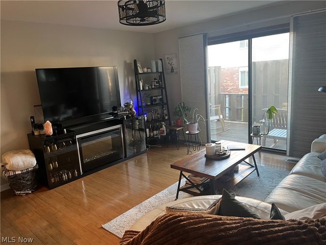 5553 Windrush Court, Parma, OH 44134