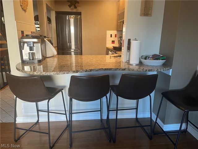 5553 Windrush Court, Parma, OH 44134