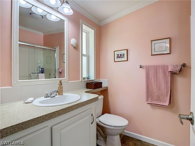 5617 Brightwood Dr., Fort Myers, FL 33905