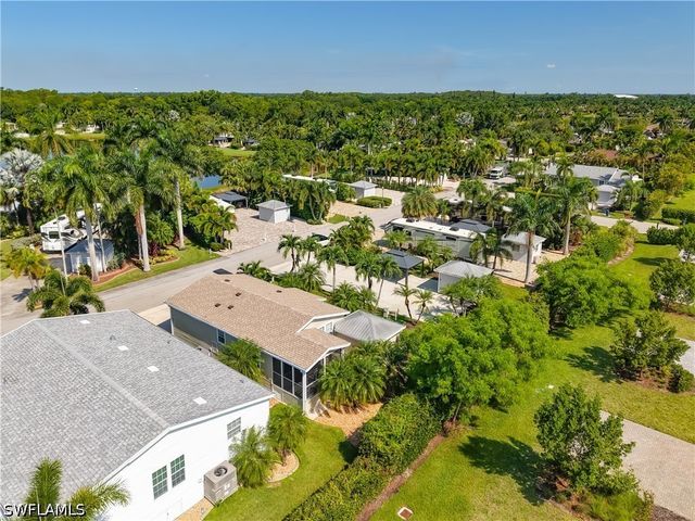 5617 Brightwood Dr., Fort Myers, FL 33905