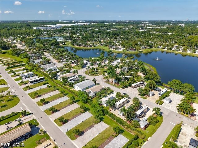 5617 Brightwood Dr., Fort Myers, FL 33905