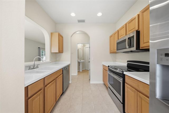 335 CAPE HARBOUR LOOP 108, Bradenton, FL 34212