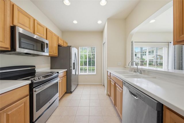 335 CAPE HARBOUR LOOP 108, Bradenton, FL 34212
