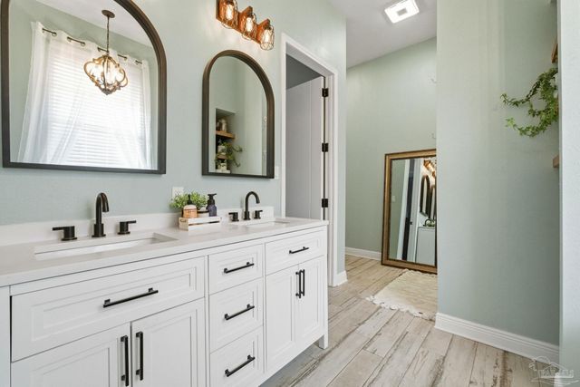 690 Cooley Rd, Cantonment, FL 32533