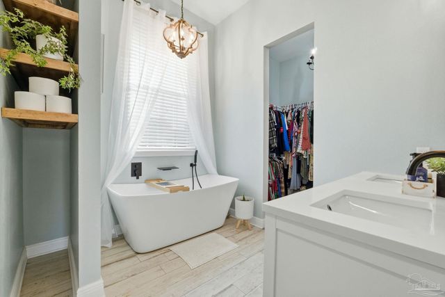 690 Cooley Rd, Cantonment, FL 32533