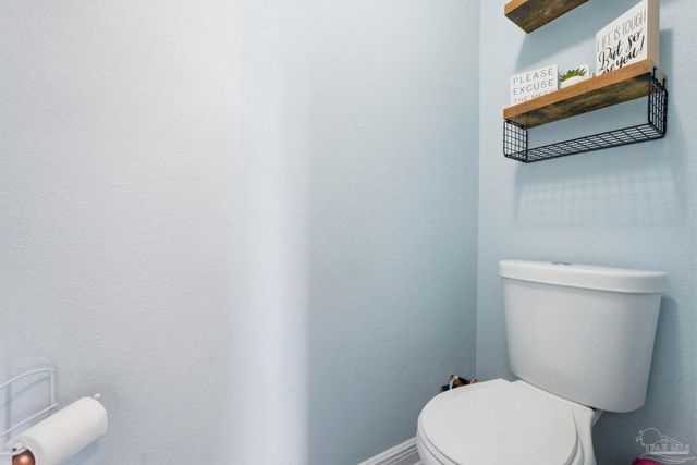 690 Cooley Rd, Cantonment, FL 32533