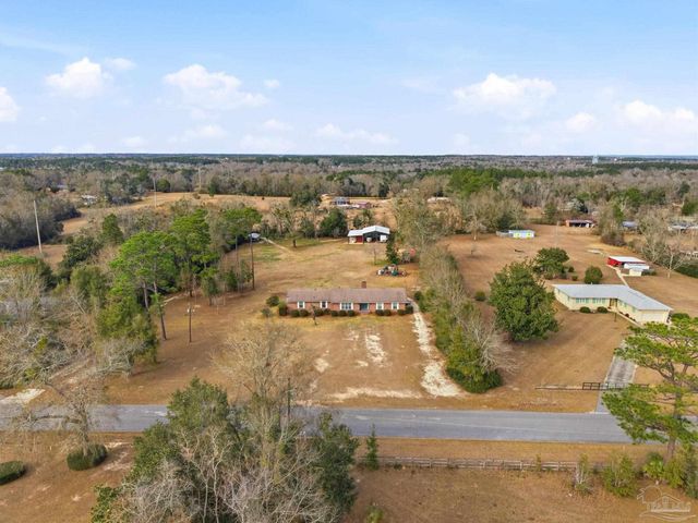 690 Cooley Rd, Cantonment, FL 32533