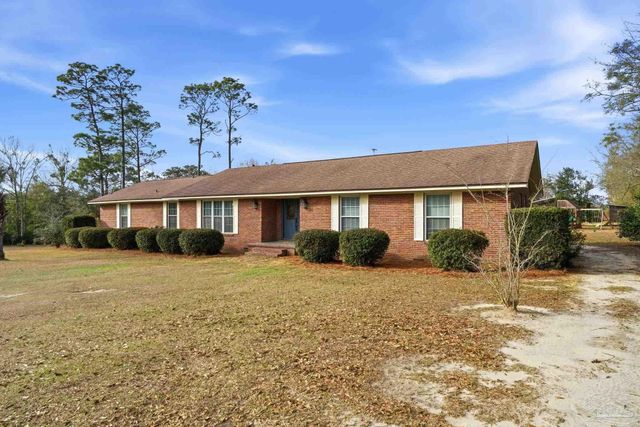 690 Cooley Rd, Cantonment, FL 32533