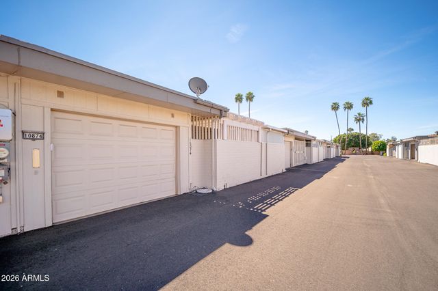 10874 W COGGINS Drive, Sun City, AZ 85351