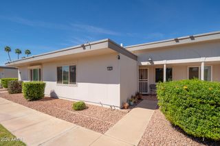 10874 W COGGINS Drive, Sun City, AZ 85351