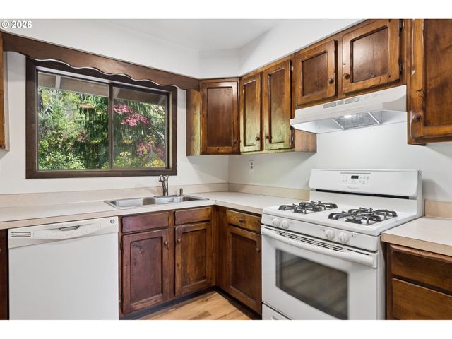 38175 Se GEORGE Rd, Estacada, OR 97023