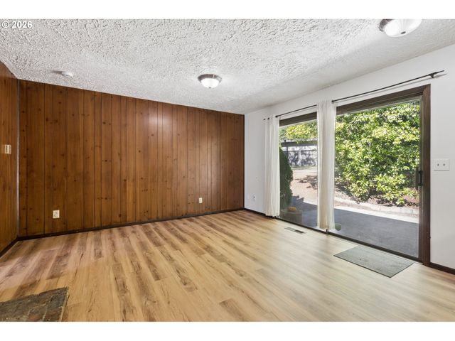 38175 Se GEORGE Rd, Estacada, OR 97023