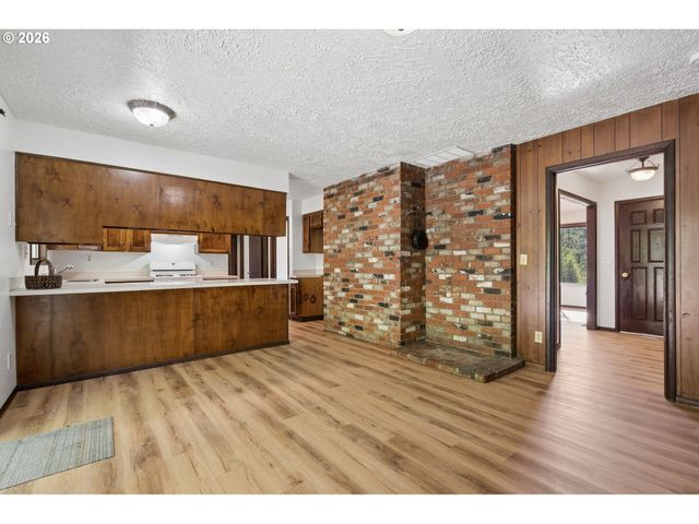 38175 Se GEORGE Rd, Estacada, OR 97023