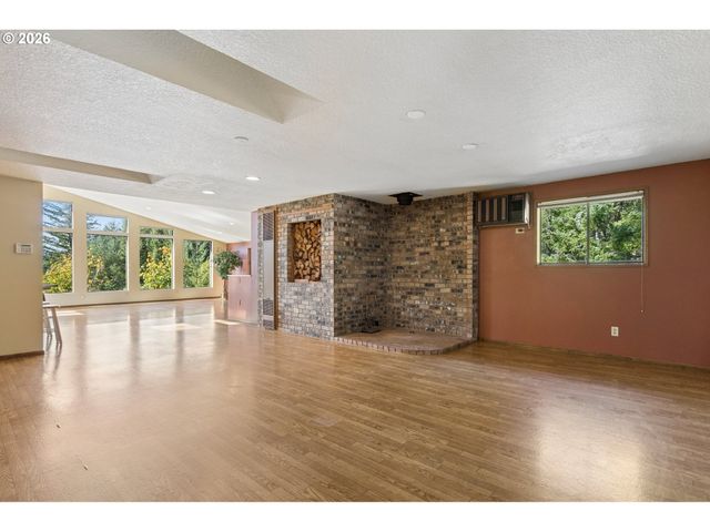 38175 Se GEORGE Rd, Estacada, OR 97023