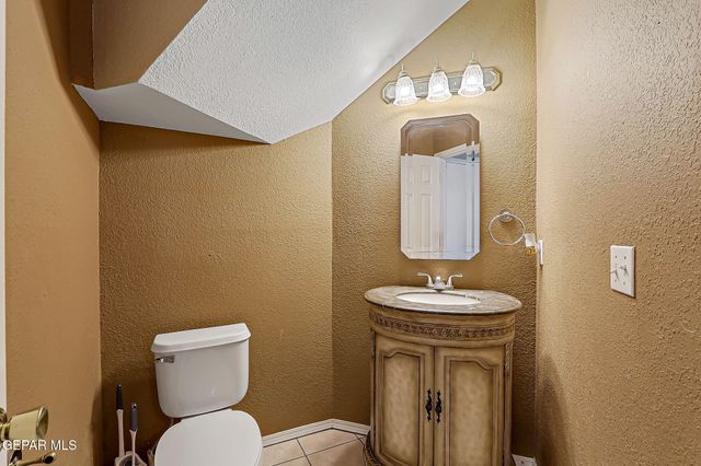 7121 LUZ DE ESPEJO Drive, El Paso, TX 79912