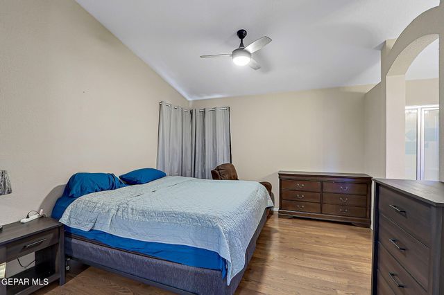 7121 LUZ DE ESPEJO Drive, El Paso, TX 79912