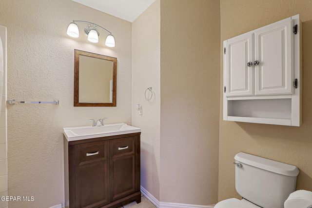 7121 LUZ DE ESPEJO Drive, El Paso, TX 79912