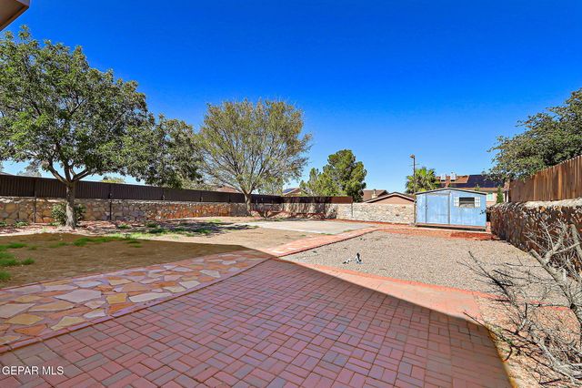 7121 LUZ DE ESPEJO Drive, El Paso, TX 79912