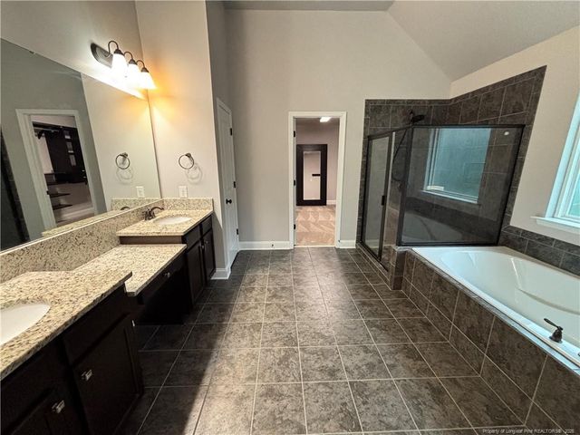 3217 Cragburn Place, Fayetteville, NC 28306