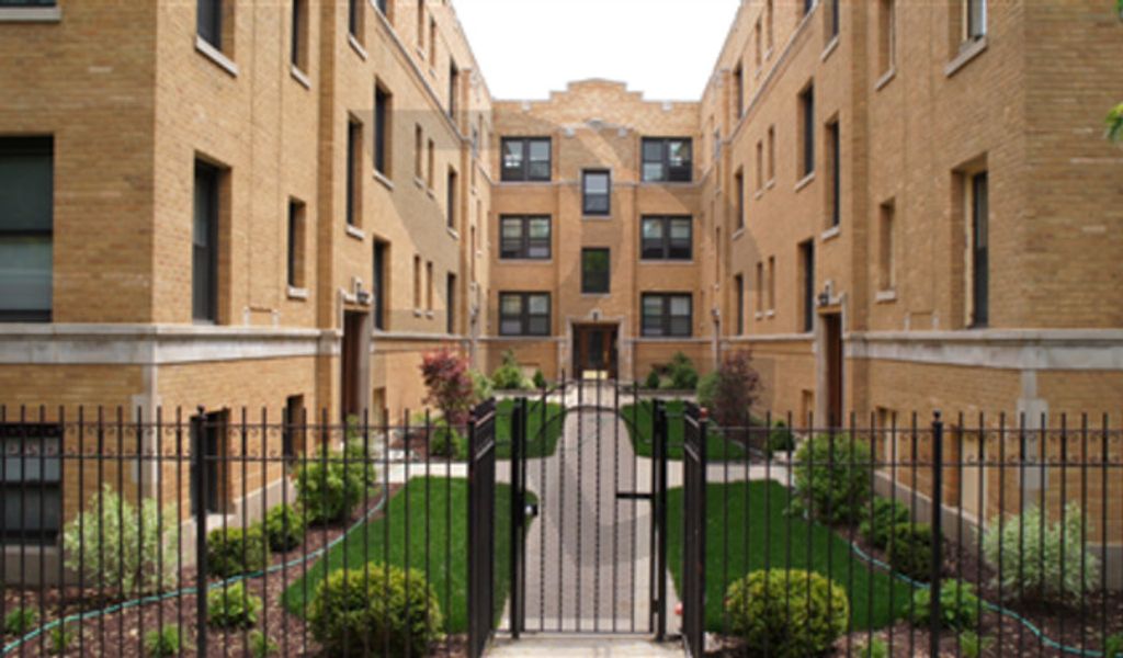 2615 N Spaulding Avenue 3E, Chicago, IL 60647