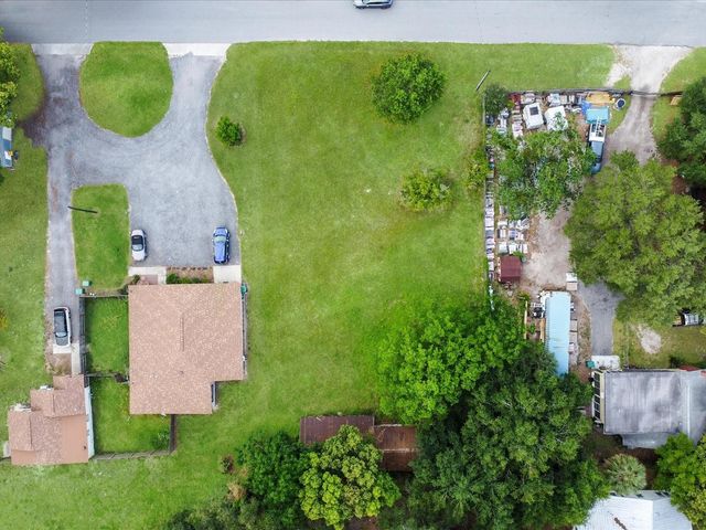 101 W GRIFFIN STREET, Fruitland Park, FL 34731