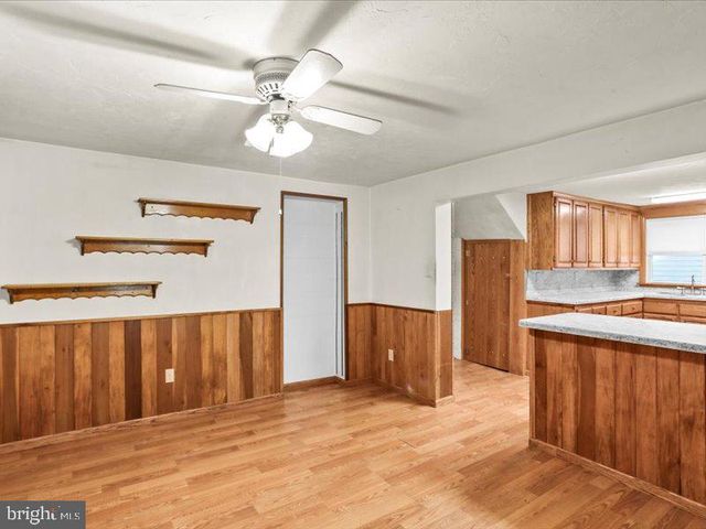 241 M ST, Littlestown, PA 17340