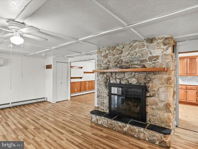 241 M ST, Littlestown, PA 17340