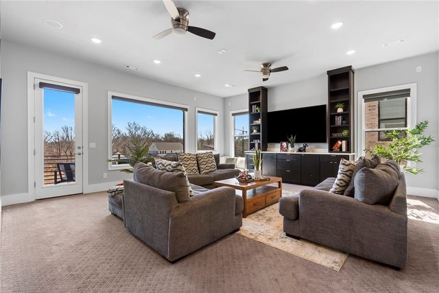 1259 NE Fillmore Street, Bentonville, AR 72712