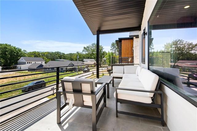 1259 NE Fillmore Street, Bentonville, AR 72712