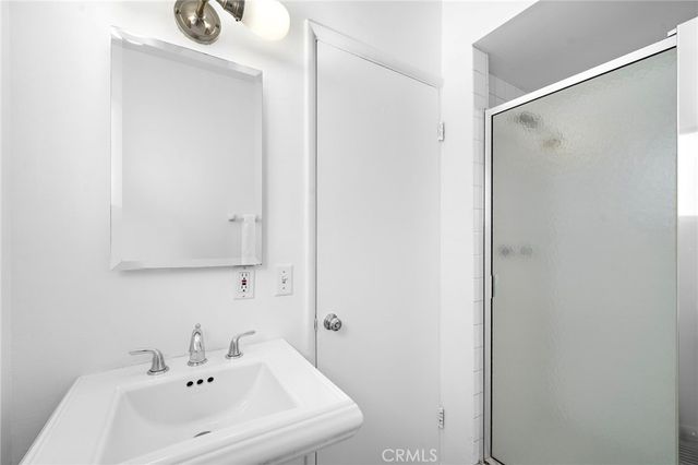 10540 W Olympic Boulevard, Los Angeles, CA 90064