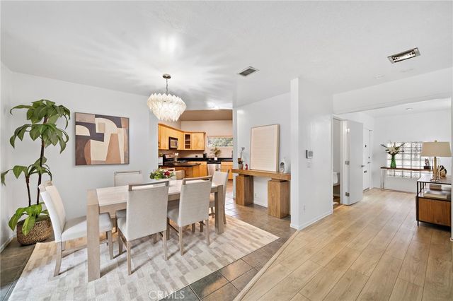 10540 W Olympic Boulevard, Los Angeles, CA 90064