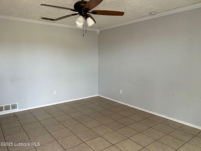 4630 Erskine Street, Lubbock, TX 79416