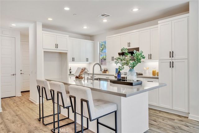 182 Finch, Lake Forest, CA 92630