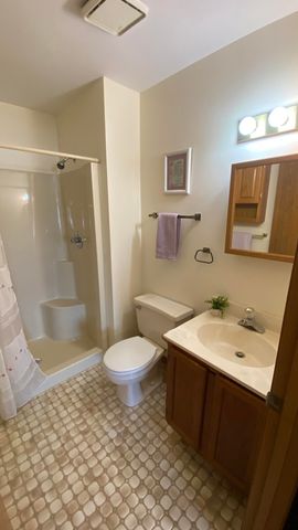 9621 Merrillville Road 203, Crown Point, IN 46307