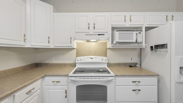 1571 KIMBERLY DAWN DR, New Braunfels, TX 78130