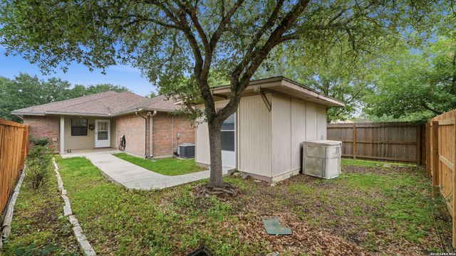 1571 KIMBERLY DAWN DR, New Braunfels, TX 78130