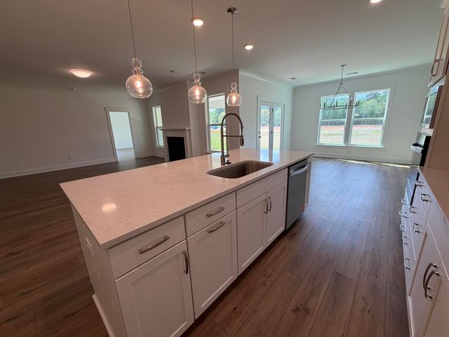 1968 Central Avenue, Summerville, SC 29483